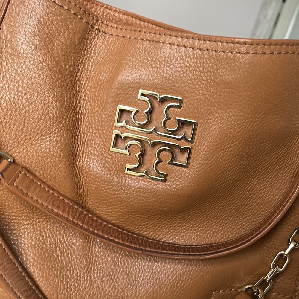 Tory Burch Bag! - Picture 2 of 15